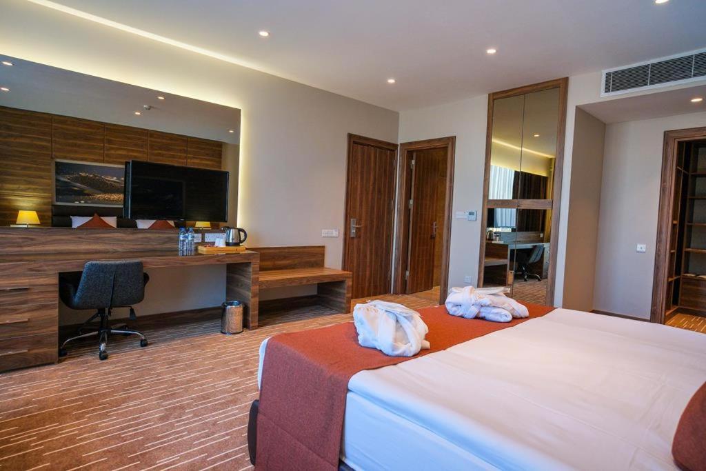 Ekor Elegance Hotel فاماغوستا المظهر الخارجي الصورة